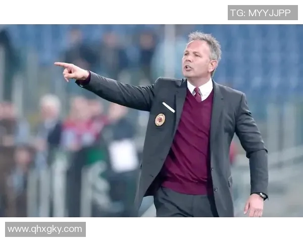 足球明星中姓特的球员有哪些值得关注的传奇人物与他们的成就