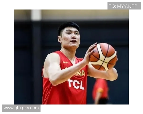 常林的成长之路：从篮球新星到职业生涯的蜕变与挑战